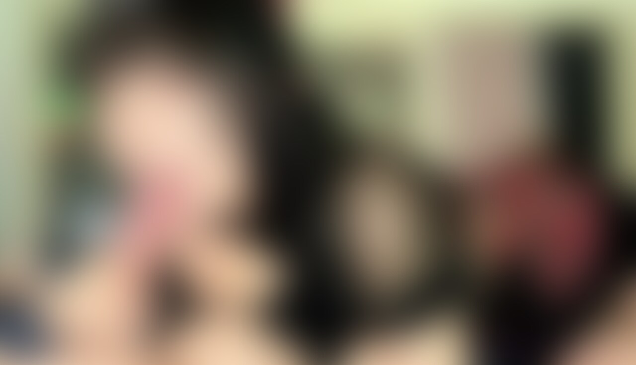 完全顔出し美女抜きどころ厳選動画‼️
黒髪ロング色白細身地雷系サンタとイチャラブ濃厚プレイ💓🔥
どこの家にも1人は欲しくなるエロサンタに大量中出しフィニッシュです🚀
Bcup/156cm/44kg
感度抜群のスレンダーボディをお楽しみください❤️🔥 (2/2)