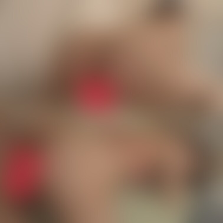 【みひろ♥友達の美尻ちゃん♥♥】みひろちゃんにお尻中心のカメラアングルでお尻まみれの尻フェチ中出しセックスをしてもらった件
俺たちの身近にいるエロそうでイケてる女を皆様に紹介する企画!
今回は、みひろちゃん(#1)です!!
お尻好きの人は、必見です、お尻を強調するポーズでお尻アングルセックスをしている尻フェチにはたまらない動画です!
みひろちゃんは、俺の学生時代の友達で、久しぶりに同窓会で会ったら、「留学するのにお金を貯めている」とのことだったので、ダメもとでみひろちゃんに交渉してみたら…OKをもらったので、速攻撮影しました!
みひろちゃんは、学生時代からお尻の形が、エロかったので、よく男子たちの噂になるほどの、美尻の持ち主だと思ったので、ぐっさん(元AV男優)にお願いして、お尻まみれの尻フェチセックスをしてもらいました!
思っていた以上の美尻で&エロ尻の持ち主で、セックスも元々好きだったのか、とてもスケベな尻セックスが撮れましたので、興味がある方は、是非ご購入お願いします!
※この商品は、当サイト利用規約、日本国内の法律及び条令に違反する内容は一切含まれておりません。
※この商品の無断転載、転売等の二次利用を一切禁止します。 (2/2)