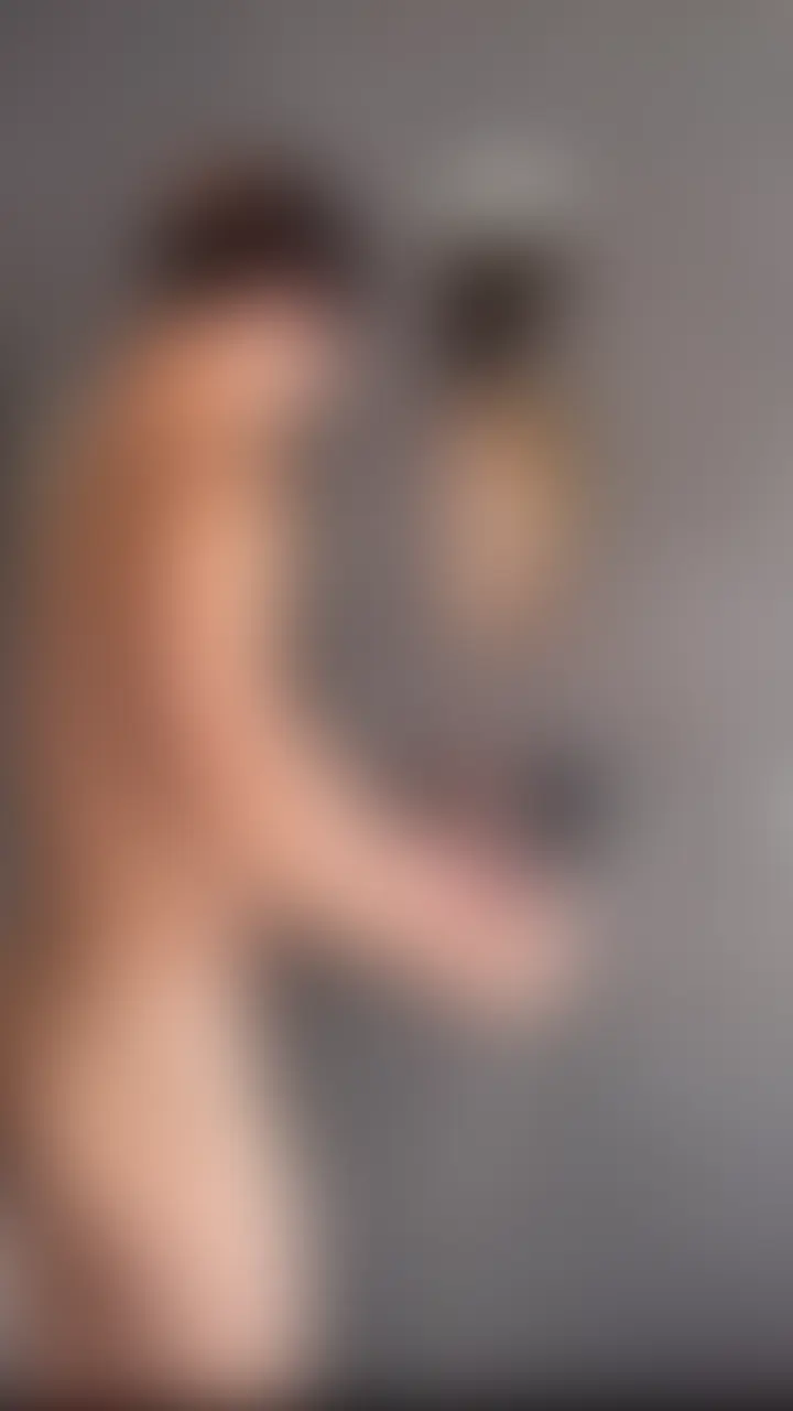 近距離シャワー動画Part1🚿 sample 1
