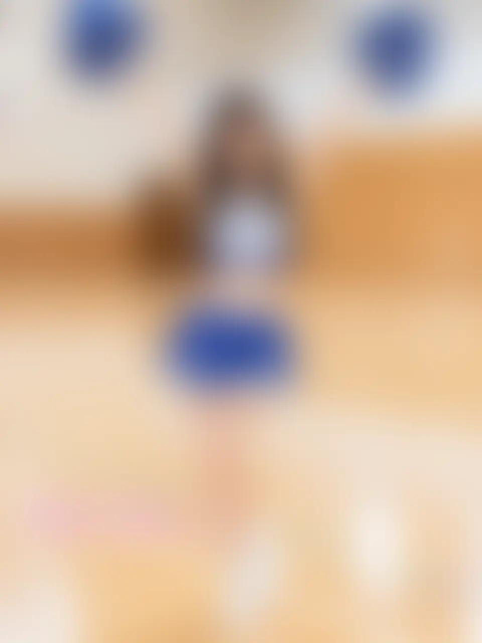 Maiの秘密基地「Maiだよー❣️ 今回のコスプレは、みんな大好き チアガールダヨー💓 あんまりお尻見ないでね😉」の投稿サムネイル
