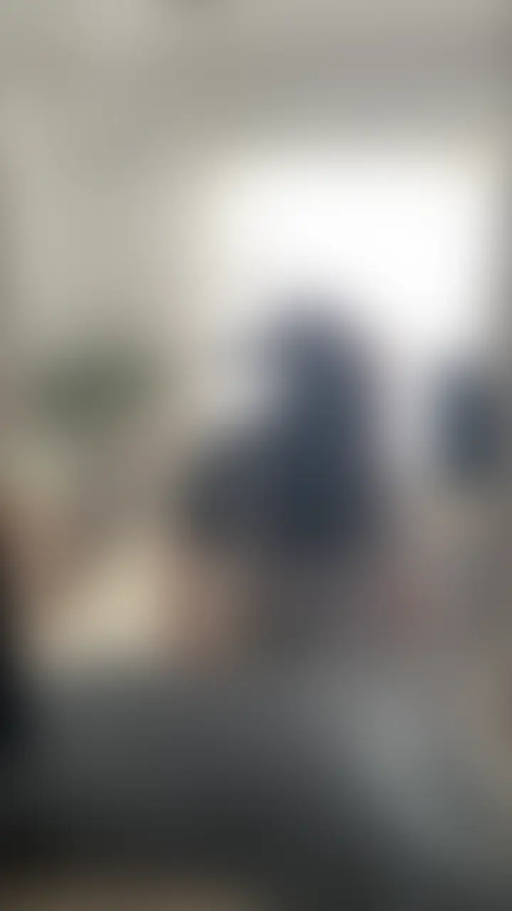 【本編完全顔出し】
同じ大学でミスコン出てるサキ先輩と、、
大学のミスコンにでてる美人すぎる先輩と委員会で仲良くなって、気づいたら自宅にお持ち帰り。
大学内でも高嶺の花的存在を犯してるの、めちゃくちゃ興奮しました、、 (2/2)