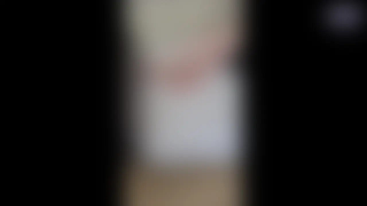 ずっとシコりまくっていた元気で明るい憧れの鶯谷スマックマ〇とハメ撮りできたので
動画の詳細です↓
行きつけのスナック嬢とアフター、一人では帰れなさそうだったので
すぐ近くの自宅でやすませる
なぜスナックに行く?それはこの奥様ととSEXをしたいから、それしかない
行けば必ずその夜は奥様の事を想像しながらオナニーをする
深い谷間、爆乳
妖艶なエロいオーラ
包み込むような優しい雰囲気、本当に明るく喋り方すべてが私のオナニー素材
いつも考える事の一番はあの爆乳からのパイズリ
いつも人の目を見ながら接客をしてくれるから、見つめられながらのパイズリは異次元の興奮だろう
そして色白の肌を舐め回し真正中出しをしながら乳を鷲掴みしたい。
時刻は昼の11時、休んでいる奥様でシコりたいけど、本当は触れたい、ヤリタイ!
こんなチャンスは二度とないのでスマホ撮影、そして奇跡は起きました。
----------------------------------------------------------------
※出演者は20歳以上であることを身分証で確認しております。
※法律や条例に違反することは一切行っておりません。
※二次使用及び、第三者に提供、譲渡、転売等を行う事、無断で動画・画像に加工を施す行為は固くお断りいたします。
※予告なく作品を削除、価格の変更を行う場合がございます。 (2/2)