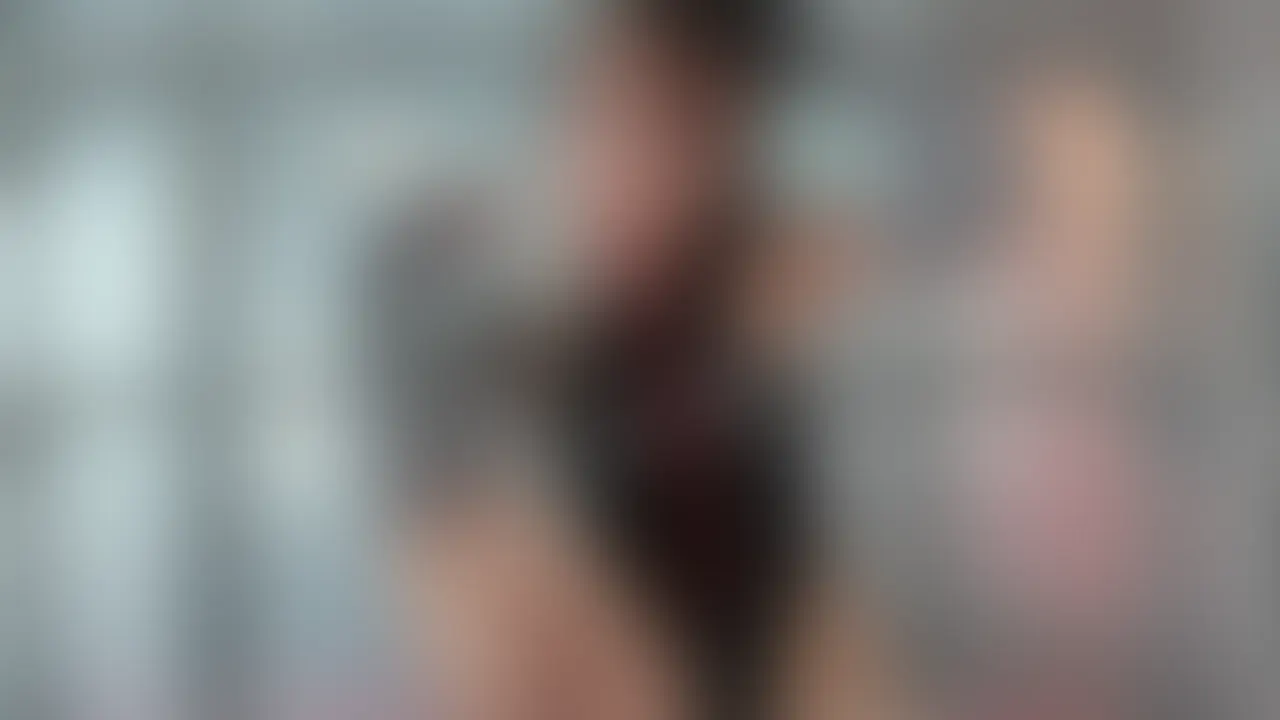 【唾液投下】過去いち唾液量💋11分ずーっと上から垂らしてあげるね🫠【No.17】

見てこれ、今日の服かわいい？
今日はね、この服で唾液あげるの

開始10秒からずーっと唾液
口の中にポタポタ…

唾液フェチさんはゼーッタイ好きなやつ
過去いち唾液の量多いの💦

しかもね、今回は別アングルのおまけ付き！
だから倍の11分超え✨

ぜんぶ飲み干せる？

※定価：¥1,980
※完全顔出しです (2/2)