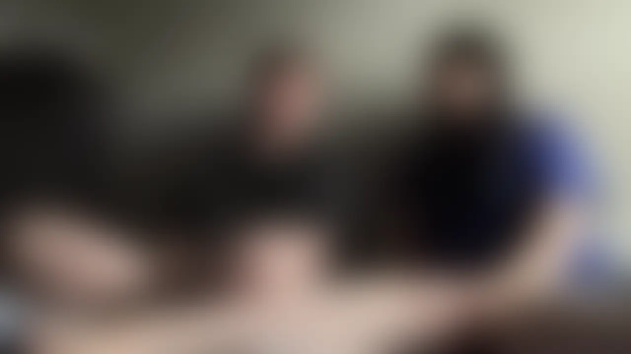 49号とフォロワーのハゲシ君遊ばせてみたw
なんか人のH見るのが最近楽しくて。。
49号も楽しんでたし。。挿入されてる時は完全に感じてたな。
ぶっかけはやめさそうかな。俺の布団が汚れるしw (2/2)
