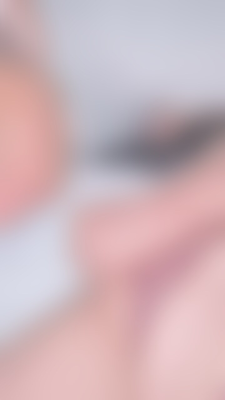 なれない単独さん撮影なので画像がブレブレですが、臨場感あるのとモザイクが追いついてません。イラマしながら潮吹きするイケナイ妻の代表です。
#人妻
#NTR
#寝取られ
#素人
#SEX
#複数プレイ
#3P
#他人棒
#フェラ
#イラマ
#おっぱい
#巨乳
#性処理
#中出し
#種付け
#クンニ (2/2)