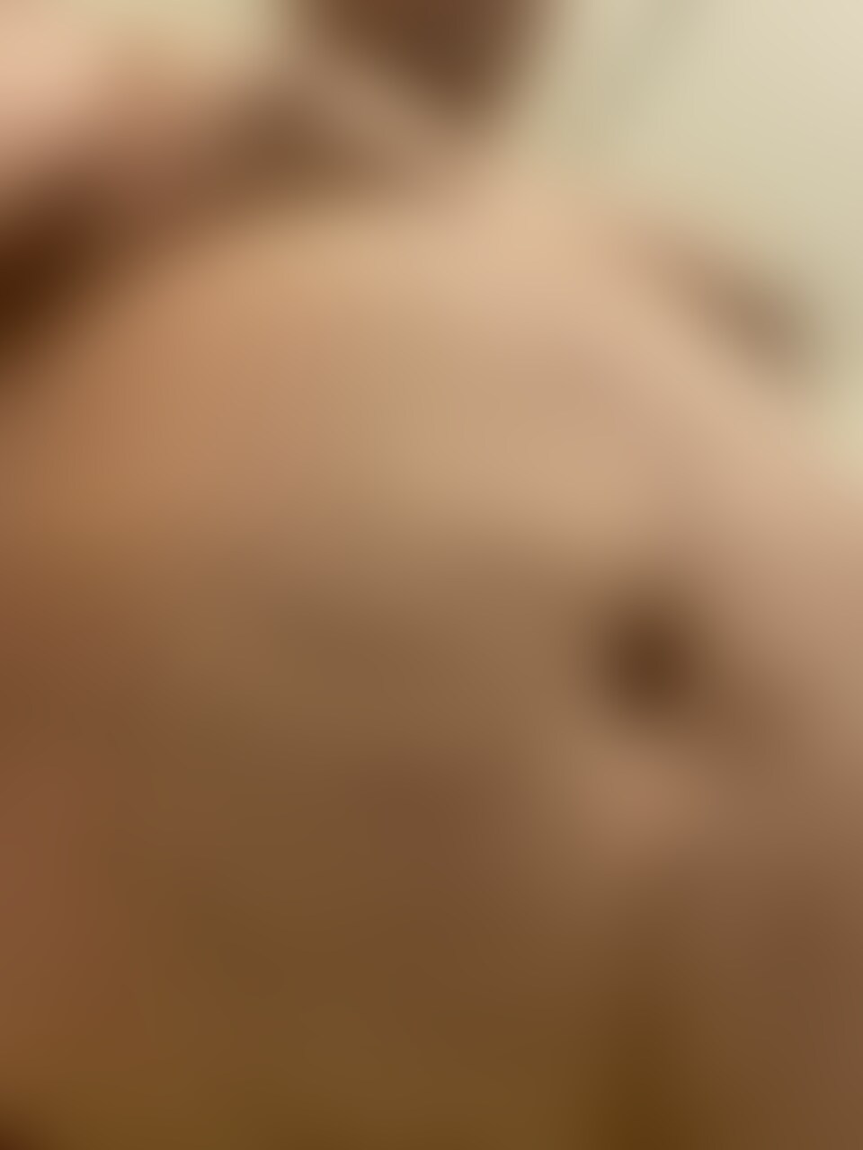 おっぱいメチャクチャ感じるのでオナニーする時もつい弄っちゃうんですけどドンドン乳首が肥大化してしまってちょっと困っ... sample 1