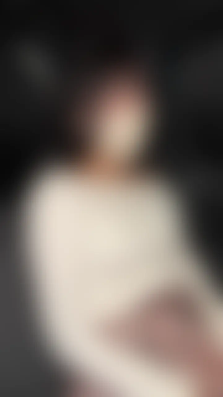 【No.90】24歳 美容師
TikTokの企画としてクイズに参加してくれた女の子は どこまで脱ぐのか?😎 今回協力してくれたのは24歳の美容師さん! クイズの後に仲良くなってから最後には... (2/2)