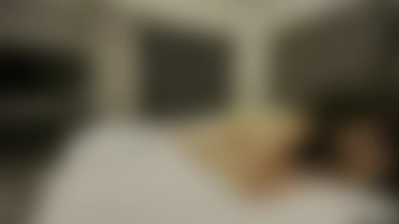 奥まで激しく突かれて大絶叫…///
何度も中イキさせられて、最後はおまんこからザーメンどろり。
久しぶりのデートで、一日中イチャイチャしてきた中の一部お裾分けです♡
彼の身体に触れられるだけで嬉しくて、何度しても足りないくらいの濃厚なキス。
それだけで彼の太ももや下腹部をマン汁でべちゃべちゃにしてしまいました。
69は気持ち良すぎて、彼のおちんぽを上手く舐められなくなるくらいでした。
挿入は騎乗位、バック、正常位。
激しすぎて、途中ベッドのガタガタ音がすごいのですが、ご了承くださいね。ほんと、すごかった…(◜◡◝)♡
奥でイかされて、めちゃくちゃ絶叫しちゃいました。
ザーメン美味しかったなぁ。今度は口にも出されたいなぁ。
編集中も思い出して興奮して、オナニーしながら作りました。
お楽しみください♡
🎁初めて単品購入していただいた方には、次回使えるお得なクーポンをプレゼントしています🎁 (2/2)