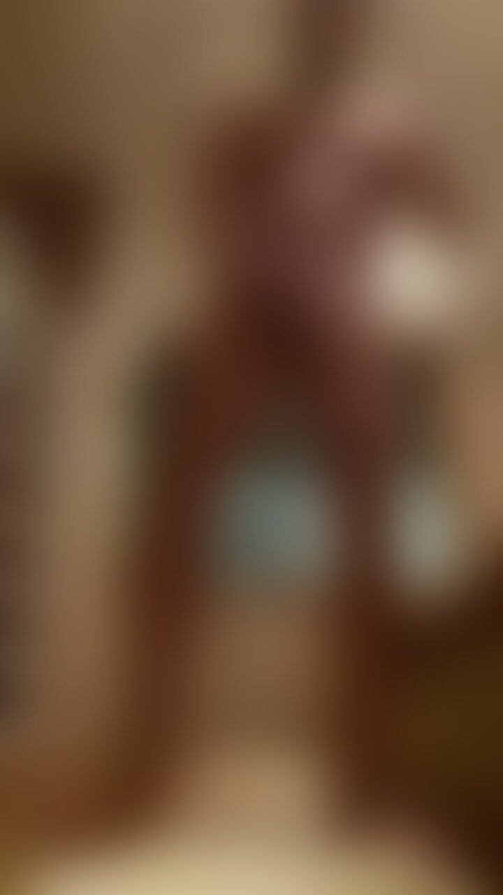 旅先のサウナで禁断の顔出しオナニー！🤫 sample 1