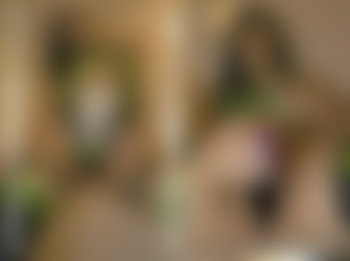 グラドル最終審査のタトゥーチェックの実態08「S級新人獲得か！？元ラウンドガールの挑戦！」
グラビアアイドルのオーディションを通過し、最終個人面接の様子を面接者自らスマホで撮影した映像です。なお当映像の事務所は現在は倒産しており、面接を行った代表者も連絡が撮れない状態です。元社員が社内整理の際にPCに保存してあった映像を内密にコピーして手に入れたシークレットな映像になります。

今回の女性ははっきりいって眩しい！総合格闘技のラウンドガール経験者でポージングテストにも自信をもってすばらしいプロポーションを見せつけたり、笑顔も磨かれた完璧女性です。
黒髪で挑発、そして垣間見るエレガントさ。グラドル業界でも成功の匂いしかしません。
最初はオーソドックスなポージングを指示して女性を慣らしていき、うちとけてきたら
「タトゥーがあったらマズいからチェックさせて」と脱衣要求する面接官。
女性もこういう業界をかじっているだけあって飲み込みがよく、躊躇なく外性器まで露出していきます（他女性の映像を見る限り、大半は抵抗なく脱衣するのがこの業界のようです）。
さらに「この業界でやっていく本気度を見せられるか？」と迫り、オナニーを要求します。
これには多少の躊躇を見せるこの女性ですが、芸能界への憧れが強いため恐る恐るオナニーを開始します。口を抑えて快感を抑えている様子がエロティック。
さらに、その振動玩具を男が手にとり、ミッチリと女性のクリトリスを直撃し続けます。
さすがに迫りくる悦楽に抗えず、悶える女性の様子に同情せざるを得ません。
本映像は、こういった業界の裏側を鋭くえぐった生々しいドキュメントとして他言無用にてご鑑賞ください。


分数13分20秒
映像サイズ　1920×1080


※利用規約に基づいた作品であり、違反する内容ではありません。
※撮影が許可されているイベントを通常の方法で撮影したもので○○○の作品ではありません。
※登場する被写体は協力者です
※内容はあくまで作品つくりのためのフィクションです
※モデルは全員○○○以上で年齢は確認済みです
※違法なデータではありません。
※作者作品の動画及び画像の転載、転売、公開等、二次使用を一切禁じます。

■商品に関しての注意事項
●動画ファイルは、動画再生ソフトにてご覧頂けます。スマホ再生可能ですが、自己責任でお願いいたします。
●動画は個人でお楽しみください。転載、二次使用はお断りします。
有償・無償を問わず、購入された写真画像・動画を第三者への送信、販売、頒布、もしくは貸与等、著作権法上の私的利用の範囲を超えて利用することを禁止します (2/2)