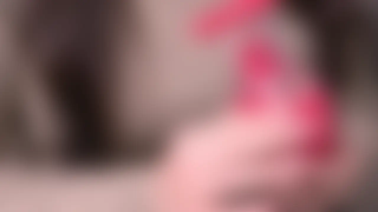 こんばんは、ひなです♡
今回は新しいおもちゃで
吸引しつつ舌の形をしたところが動くおもちゃを買ってみたので
それで試しながら使ってみちゃいました...//
吸引がすごくて今までにない感覚で
めっちゃ感じちゃってました🤭💕 (2/2)