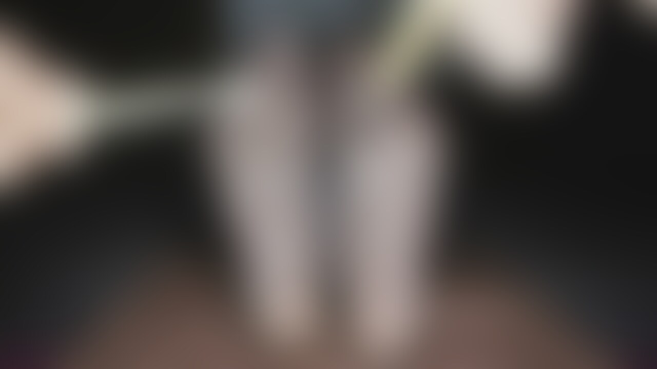 足裏屋と申します。
素人女性をSNSや街中で声をかけて出演してもらっています。
今回の女性は23歳、メイドさんのMIR○○○ちゃんです。
知っている人は知っている⁉メイドのMIR○○○ちゃんに足裏くすぐりを体験してもらいました‼‼
笑顔がとっても素敵なMIR○○○ちゃんは足裏くすぐりに敏感な反応を見せて大笑いを見せてくれました!!!!!
可愛い笑顔に是非、癒されちゃって下さいね♪
*動画情報
時間:7分49秒
フレーム:1920×21080 FHD
ファイル形式:MP4
ビットレート:15M
*注意書き
・出演女性はすべて○○○以上です。
・この作品はオリジナル作品として販売することを目的として製作しています。
・作品はオリジナル作品であり第三者に提供、販売等の行為を行うことはいかなる場合も禁止します。
・無断販売、無断転用をした場合は法的処置をとらせていただき、損害賠償請求を致します。 (2/2)