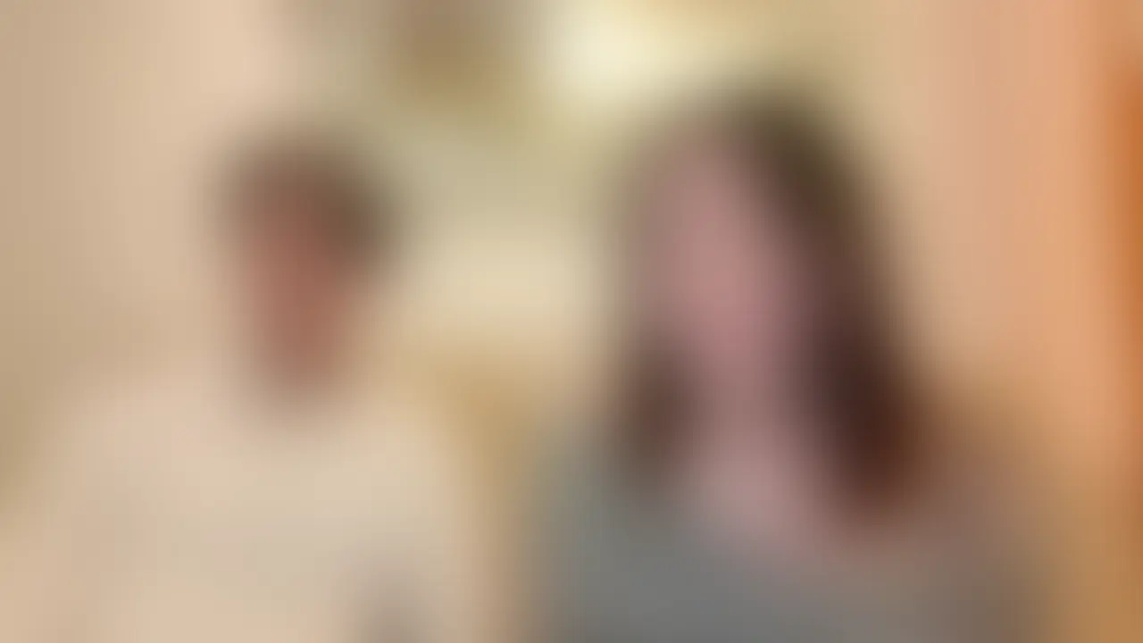 Xに切り抜き動画を投稿していた作品です!
長澤ま◯み似の爆尻美女が来てくれました。
裏垢密会2回目の彼女、前回の裏垢男子さんとの相性があまり良くなく、今回もあまり期待していなかったそうです。
会ってみると、キスの相性が良く「触られるだけでも気持ちいい/// 今までて1番気持ちいい♡」
快感が脳天を突き抜けます。再会を約束。
さてさて、再会はあるのかな?続編乞うご期待下さい! (2/2)