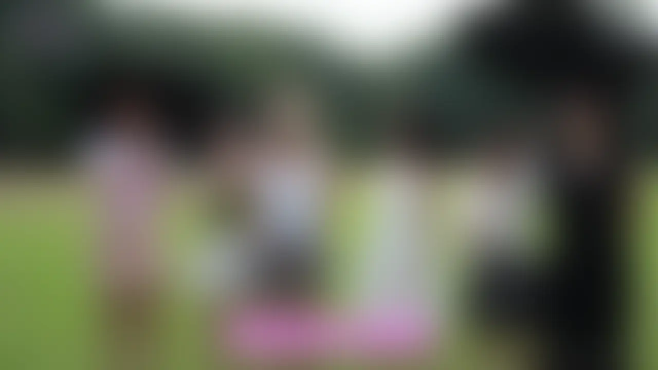 ⭐️口元ボカシ有⭐️おっぱいがいっぱい💕女子6人、全裸を野外で大暴れ🥵🩷
今回は仲良しのお友達をお外で遊んだよ🫶
罰ゲームありの「だるまさんが転んだ」「全裸かくれんぼ」
女子6人が野外を全裸で遊びまくる激ヤバ映像です🎥⚠️
5人の女子から好き放題身体を触られて
恥ずかしすぎました…🙈🙈🙈
おっぱいがいっぱい💕
おっぱい星人さん必見だよ👀
※決済トラブルが解決するまでは
単品販売のみで公開します🥺
解決したらプランでも公開します🙇♀️ (2/2)
