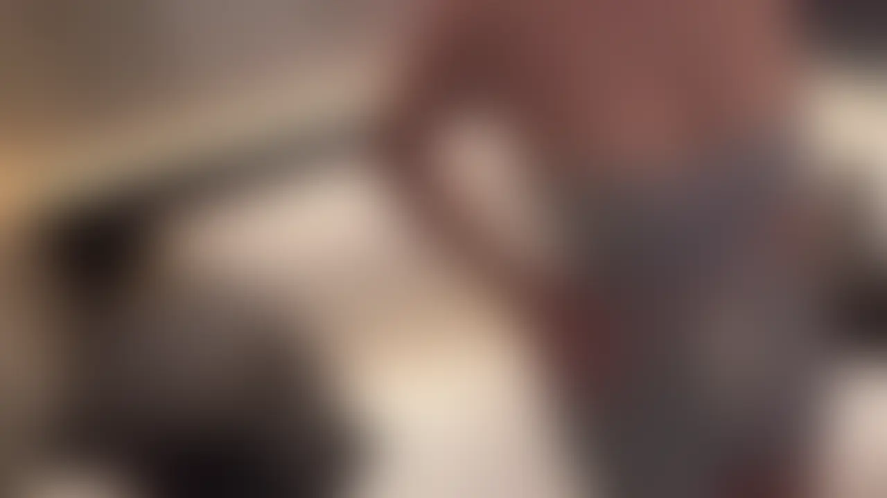 【神乳Jカップ爆乳ギャルちゃんが部屋着で爆乳でパイズリ、乳手コキで大射精。もちろんそれだけでは終わらず、フェラで復活。最後までハメた最後の記録】
【マスク顔出し】(本編1時間24分)
あのJカップ爆乳ギャルちゃんと、最後の密会。
ホテルで部屋着でテレビ見ながらまったり。逆に部屋着姿がとんでもなくエロいです。そのままソファーで軽くおっぱい揉んだりフェラしてもらったり。
ベッドに移動して改めてフェラや爆乳パイズリ。そして乳に押し当てた手コキが気持ち良すぎて思いっきり射精してしまいました。。。
もちろんそこで終わらず、フェラされて復活。ガッツリSEX。流石にエロすぎました。 (2/2)