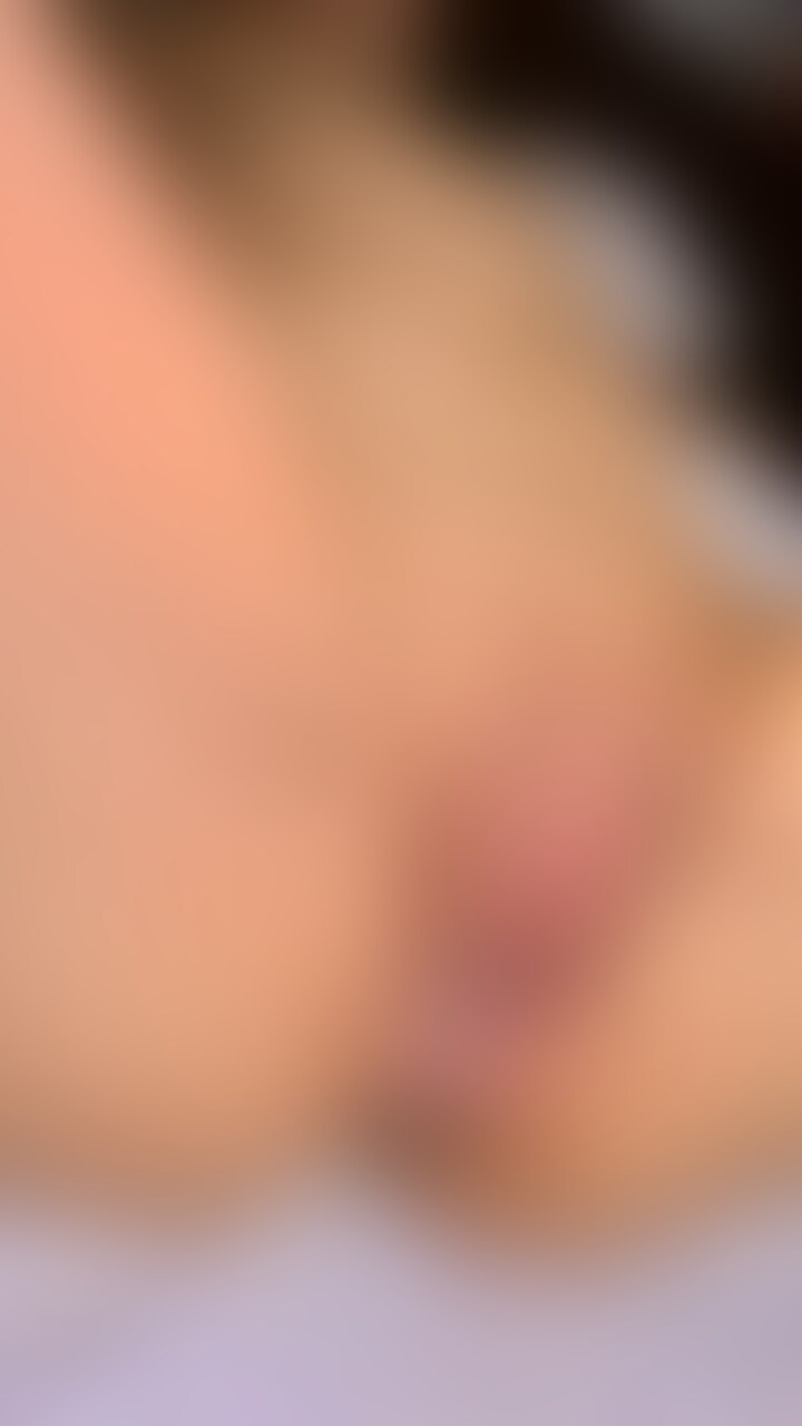 出勤前の夜職嬢と中出しSEX part2
白濁した本気汁垂らす変態。一方的に責められ可愛い喘ぎ声も出せなくなっちゃった美女。
性欲も征服欲も満たされて最高のSEXだった… (2/2)
