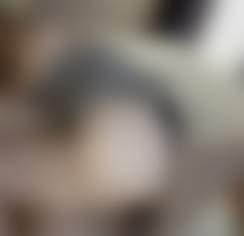 久しぶりの新規痴女責め動画をあげます🥰
また、えっちな動画をあげていけるように頑張っていきたいと思います☺️
今回は12分の動画ですが騎乗位で2回、お口と手で1回絞り出した濃厚な動画となってます🤫💕
もちろんノーカットです☺️
騎乗位や連続射精が好きな人は是非見てね🥰
是非見て感想書いて欲しいな💕 (2/2)