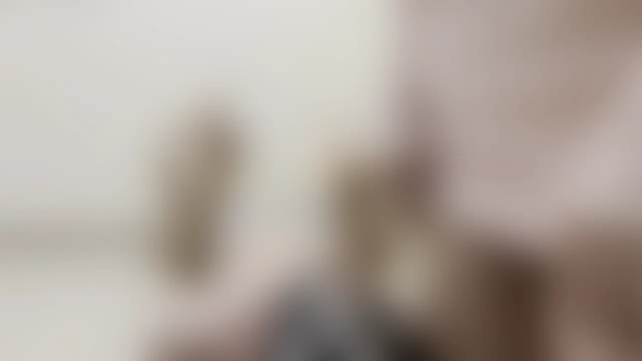 顔面騎乗乳首責め (2/2)
