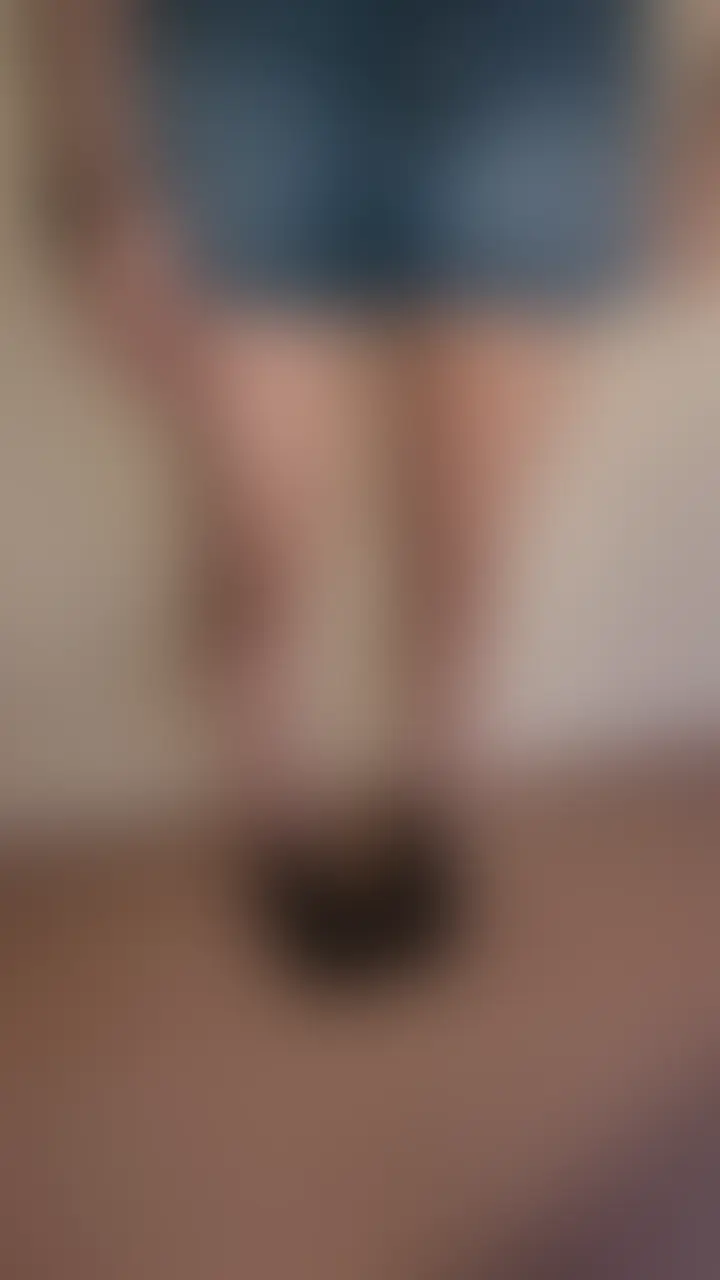 ※本編顔出し※
めちゃくちゃにしてくださいってDMをくれた
今○美○似 ギャルと密会
今回は『吐くほどイラマして欲しい🥺』
ってことなので遠慮せずグポグポしました

この見た目で普段はドレス着て接客してるんだって
本指に見せたらどんな反応するんだろうねえ


↓ばちぼこ生中出しセックス動画はこちら↓
https://myfans.jp/posts/760f2045-5b52-4d2b-a2bb-f6124c19f217?utm_medium=referral&utm_source=share&utm_campaign=post_share (2/2)