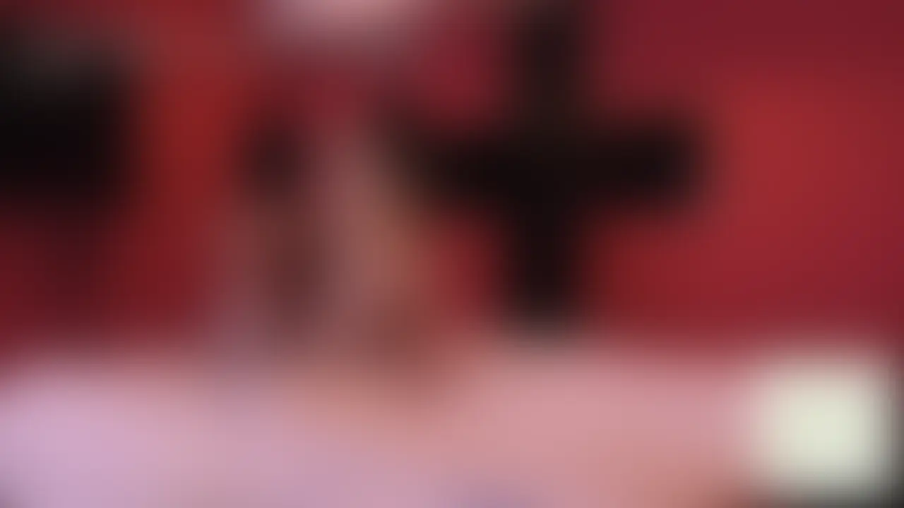 【M男性必見】あすか様、はじめての麻縄遊戯【あすか様のお仕置き部屋】
先日緊縛教室で縄の技術を学んだあすか様が、
早速そのテクニックを披露してくれました。
今回の作品、台本一切なしの完全アドリブです。
あすか様が、あすか様のやりたいように責めます。
どんな責めが来るのか、いつ終わるのか、
撮影時全く分かりませんでした。
全てはあすか様の気分次第です。
まずは習得した技術で緊縛。
そして身動きが取れなくなった所で、
快楽と苦痛を織り交ぜた責めを延々と行います。
その状況を目一杯楽しむあすか様は、
最後はちんぐり騎乗位で搾り取り。
緊縛を解く事もなく、去っていきます。
【「あすか様のお仕置き部屋」とは?】
ドラマやCMなどで活躍中の女優さんが仮名で出演する、M男性向けの限定シリーズ。
ありがたいことに全作品をご購入くださっているほど、あすか様ご自身が「M男の望む世界」の熱烈なファン。
出演をご希望されて自ら面接にお越しくださった、意欲的な女王様です。
著名な方のためお名前は仮名、お顔は隠しての編集となりますが、その美貌や表情は画面越しにもしっかりと伝わるはずです。
ご本人に関するお問い合わせはご遠慮いただけますようお願いいたします。
あすか様ご自身のM男いじめプレイはもちろん、本業が女優さんですので、シチュエーションプレイや、過去にリリースした作品のリメイクも製作しております。ぜひ今後の展開にもご期待ください。
・出演者は18歳以上である事を確認し、本人承諾の上で撮影しております。
・第三者への提供・譲渡・販売は禁止させて頂きます。 (2/2)