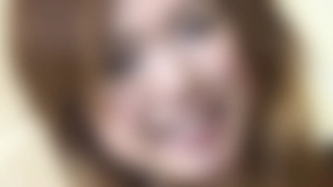 エッチギャルをラブホに連れ込んで複数プレイで遊びました。
デンマ好きな彼女はアソコにデンマをあてると喘ぎまくりで大量の潮を吹いてくれました。
ta093 (2/2)