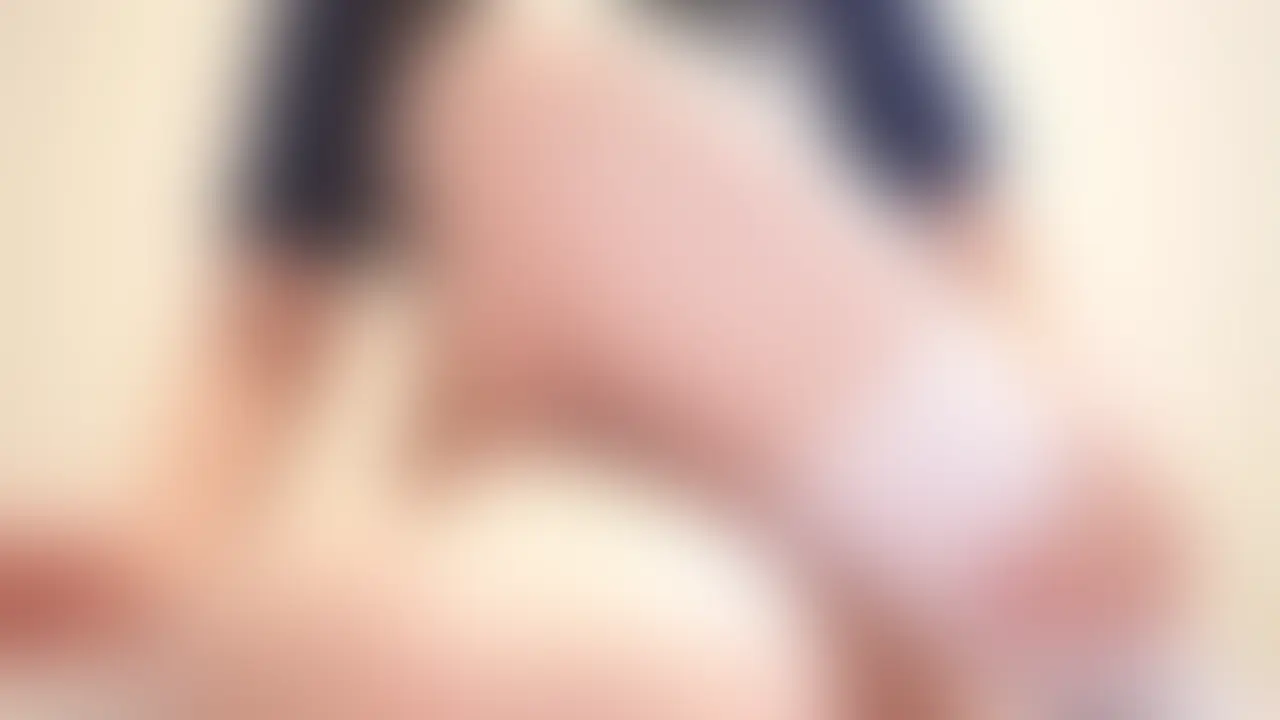 我慢できずにお漏らししちゃった… (2/2)