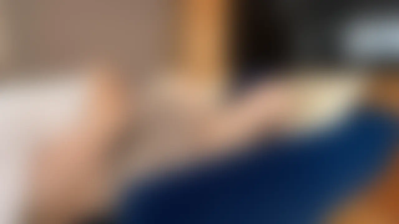 足コキだけでは足りず、そのまま生ハメからの中出しSEX🤭❤️
中出しした後、
やばい、すごい締め付けって言われた😍
すごく興奮しちゃった🥰❤️ (2/2)