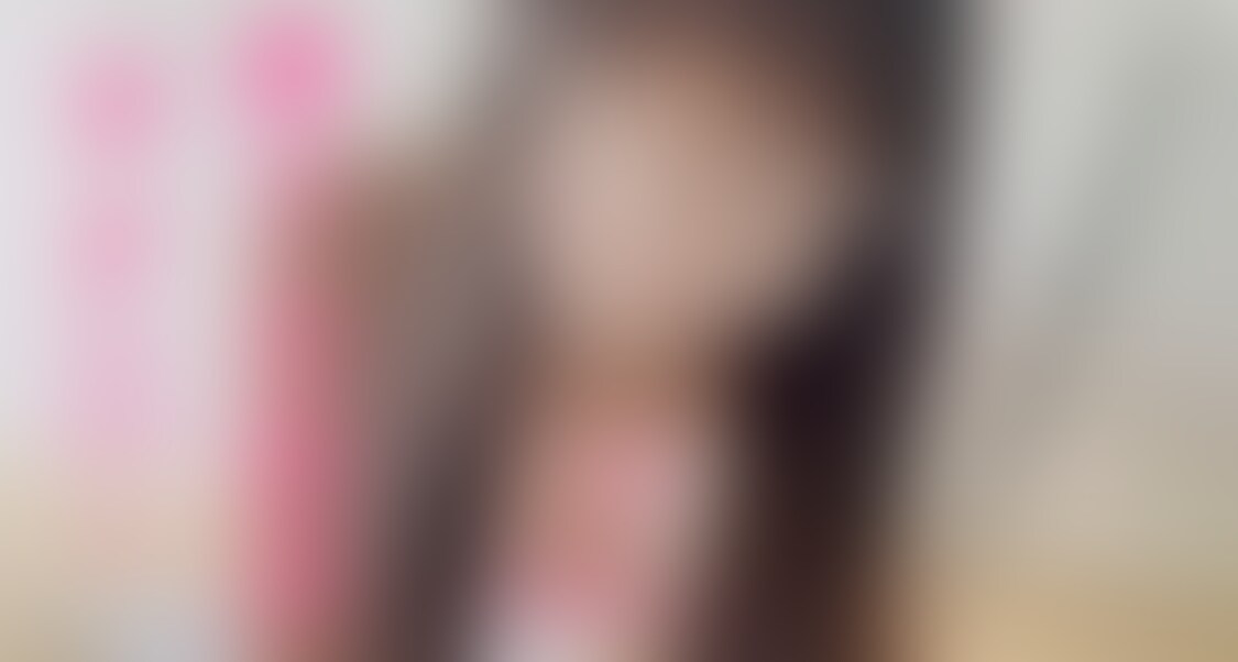 『裏アカ女子のイってもやめないアヘアヘおなにー!♡』
だーいすきなオモチャでの1人エッチです😘
何回もおまんこビクンビクンしちゃった🥺❣️
みんなに気に入ってもらえたら嬉しいなぁ🩷
つむぎは何回でもイケる女の子だから
一回イったくらいじゃ物足りない🥹✨
たくさん興奮して
イクとき声大きめだから注意だよ🙇♀️⚠️
あへあへのつむぎでおちんぽ握ってねん🥺🩷 (2/2)
