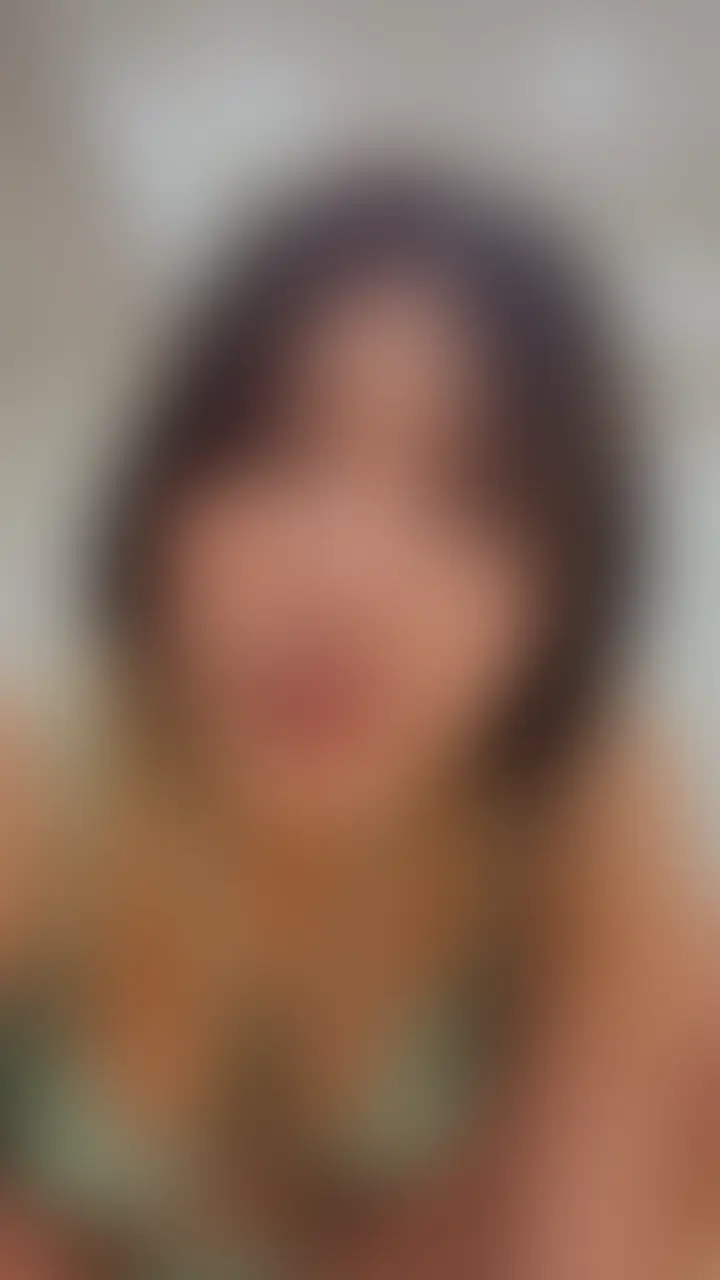 ⚠️100本限定⚠️(25/100)
変態痴女の禁断オナニー映像（本編完全顔出し）

普段は美人で上品な印象を与え、
周囲から憧れられる美女として振る舞う。

M男を翻弄する変態痴女としての
強い性癖を隠しながら生活していましたが、
最近M男がいなくなってから欲求不満が
急激に高まり…

ついに我慢の限界を超えて爆発してしまった🔥

高身長のスレンダーかつグラマラスなボディ
巨乳が激しく揺れ動かしながら、
ガニ股で電マを強く押し当てて
悶え狂う様子は衝撃的です！

何度もガチイキを繰り返す、
下品なオナニーシーンが最高の見どころ♡

変態痴女が性欲爆発するとここまで乱れるなんて想像しただけで興奮が止まりません

【動画内容】
本編19分43秒（ガチイキ立ちオナニー＆電マ立ちオナニー連発）

【単品販売購入者特典】
この子のハメ撮りの掲載されているURLをこっそりと教えます🤫

🚨周囲にバレたら永久非公開の可能性大！
今しか見られないこの姿、お早めにどうぞ…⚠️ (2/2)