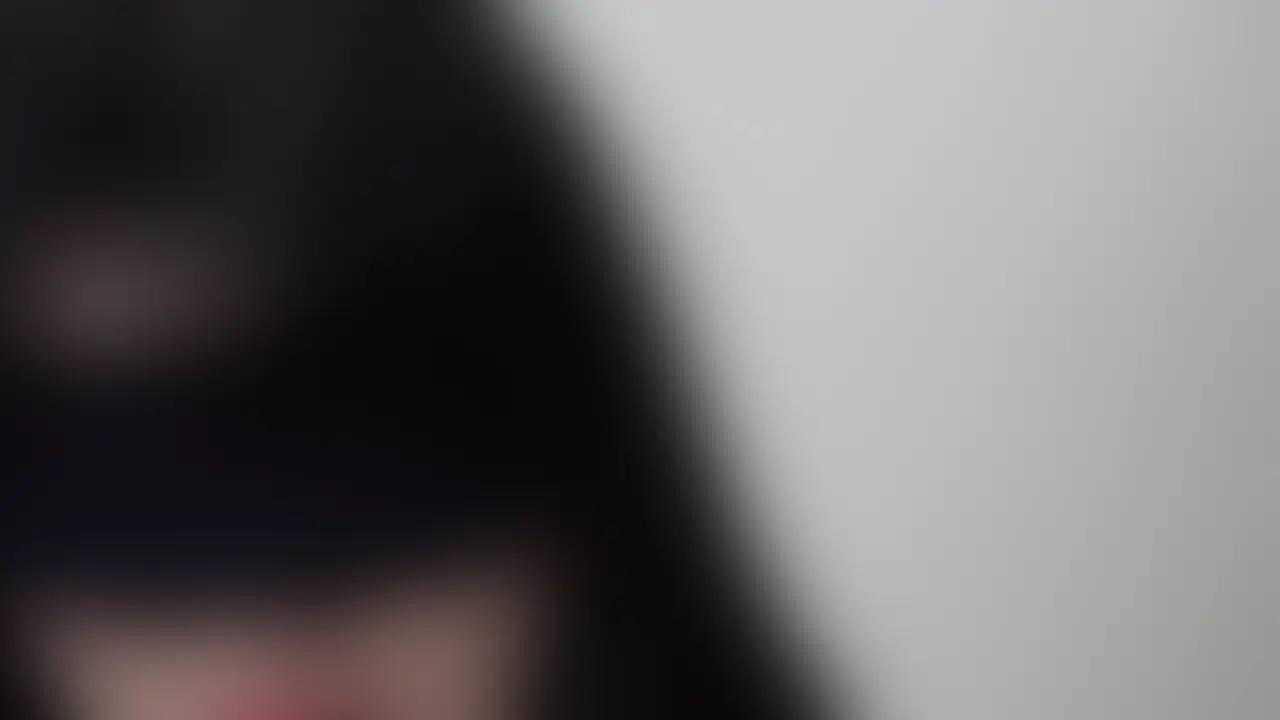 必死に抵抗するドSな丸の内OL女子

くすぐりから逃げようと
活きのいい魚のように抵抗してました笑

くすぐられてドSスイッチが入ったのか、
彼女に耳舐めされました笑

馬乗りになって舐め続けられます。。。

今までにない展開が撮れてしまいました

くすぐりにはあんまり反応のなかった彼女、、、
強がってたのかな笑

電マを渡してカメラをオンにして

僕が部屋から出ていくと
1人で致しているところを撮ることに成功しました！笑

動画時間：29分55秒
解像度：1920×1080 (2/2)
