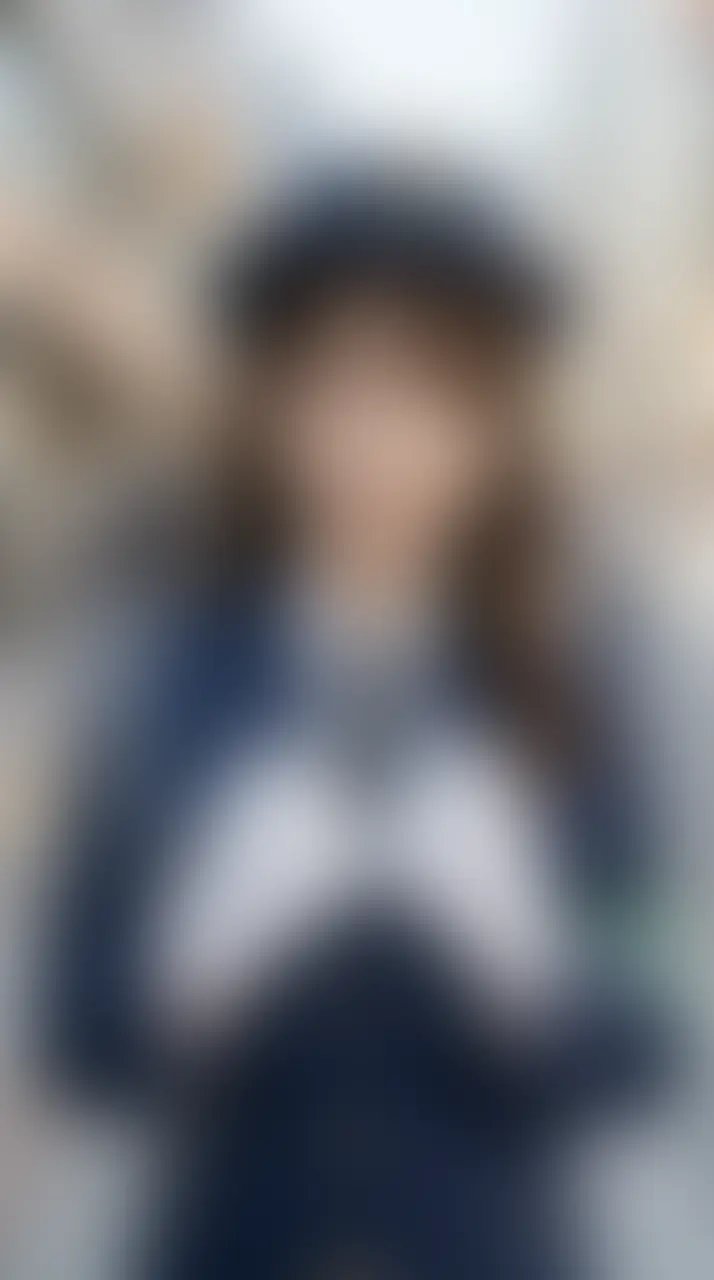 Rina✨秘密の部屋💕「婦警コスで遊んでみる？🥰💖」の投稿サムネイル