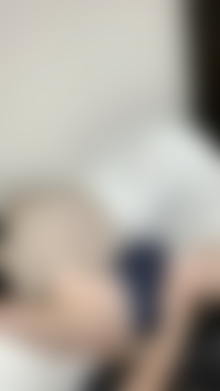 縦動画★巨乳人妻の乳首舐めと凄いフェラチオ!
リモコンローターを使いながら舐めてもらったら、イキながらベロンベロンしてくれました (2/2)
