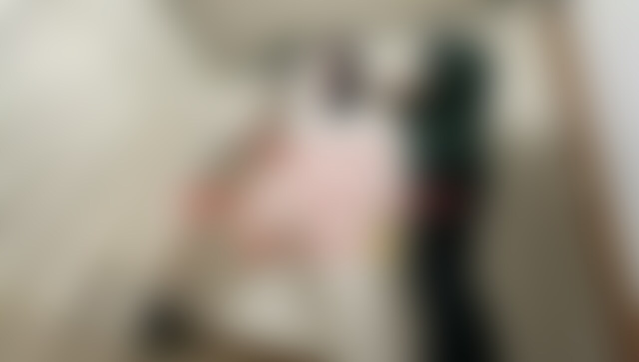 Ⅿ男にキック!最初はミット持たせて油断させるパターン笑
#○○○ #キック #S女 #Ⅿ男 #足責め (2/2)