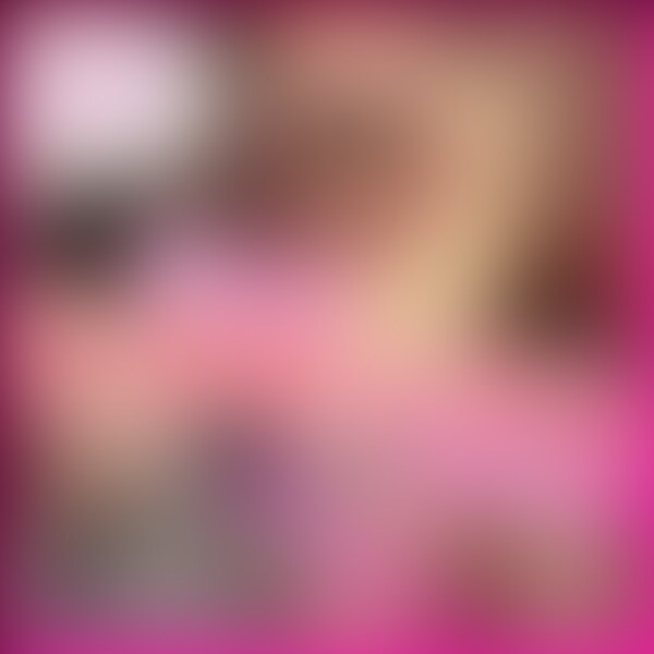かりん完全顔出し🙈🩷
かのんちゃんとの初レズセックス💦💦
かりんがかのんちゃんに奥までガン突きされるのじっくり見てね👅 (2/2)