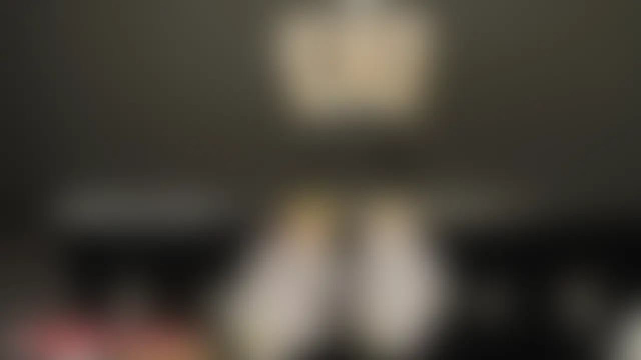 【汗とオイルまみれ】筋肉質お姉さんヌルヌル生〈ナマ〉くすぐりプレイ
くすぐり動画専門のこちょぱです。
2026年夏!ってことで、女体をオイルまみれにしたくすぐり動画をお届けします★
中〇校は元陸上部(中距離走)、高〇は〇〇〇部(※かなりレアな部活なので学校が特定される可能性もありそうなので、ご本人さんと相談の上カットすることにしましたすみません、ちな海系の部活です)で筋肉質な肉体で、下半身、特に太ももは最高でしたね、ハリと弾力性があってくすぐりがいがありました!(^^)!
あと多汗症の方で、手汗、足裏の汗、腋汗、湧き水でも湧いてんのか?ってくらい汗がにじみ出てくる体質の方でした
水と油じゃないけど、オイルが弾け飛ぶくらいの汗の量
そんな真夏にふさわしい汗とオイルまみれの「くすぐり動画」をお楽しみ下さい!
足裏くすぐり約19分、
胴体くすぐり(首、脇、乳首、お腹、横腹、下腹部、太もも)約33分
計52分のナマでまみれて下さい。
・ご本人さんから削除依頼が来た場合は予告無しで削除します。
・本番行為はありません
・あくまでもフェチプレイ動画です。
・二次使用、譲渡、転載、転売等は禁止します。
・発見した場合、顧問弁護士を通じ法的措置を取ります。 (2/2)