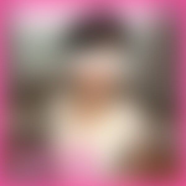 どうも、にもかです。
今回は公務員勤務の巨乳ヤリマンをハメた映像をお届けします。
完全プライベート映像なんで向こうも油断して仕事の悩みなんかぶちまけてますが、とりま「ヤリタイ揉みたいしゃぶりたい」チャラ男な私にとっては片耳半分に流し聞いてましたねw
デカパイぶら下げてお悩み語られても、こっちのチンポしか勃たないですしね。
お堅い仕事をしてるわりにマンコのほうはゆるゆるで、触る前から濡れ切ったマンコに自分のチンコを鬼詰めしたったりましたわ。
日ごろのストレスをぶちまけるかの如く、マンコロックで私の精子を搾り取ろうとしてきて、罪深い巨乳おまん○○○に○○○もあっさり果てちゃいました。
やっぱ巨乳最高です。。。
とりあえず本編をご覧ください。 (2/2)