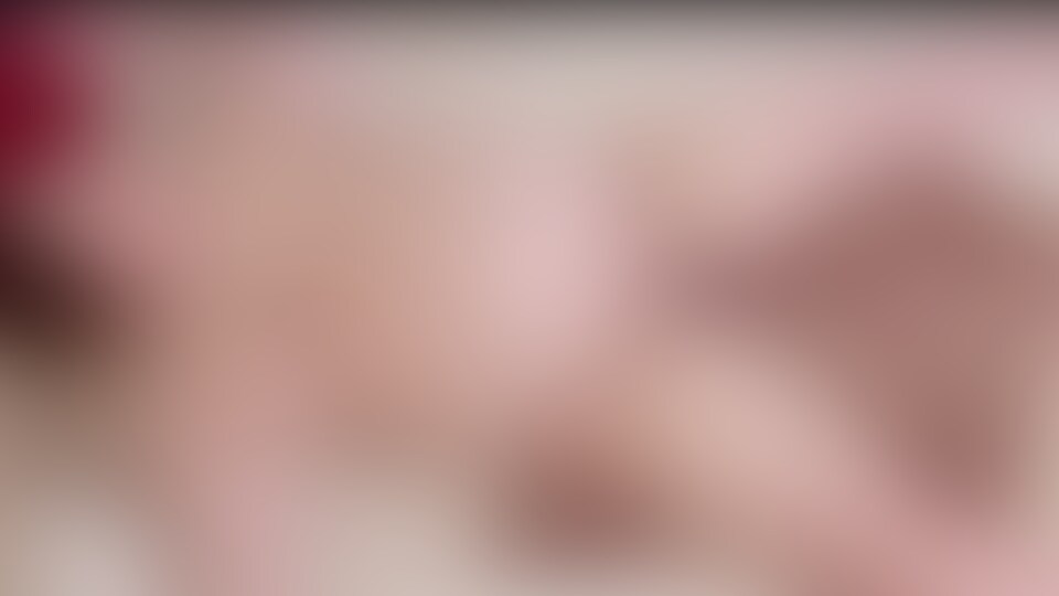 何回もイッちゃいました。
上から撮りたかったので画質が少し悪くてすみません…
でも音もすごくエッチです。 (2/2)