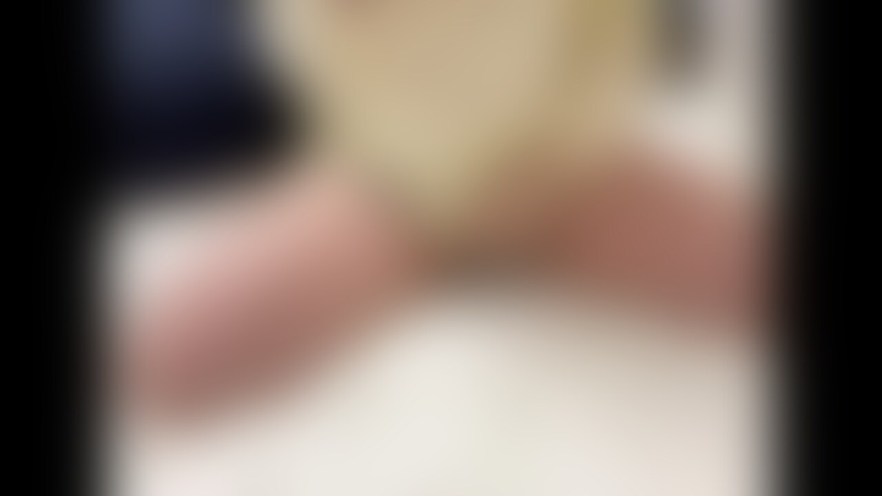 ピチピチショートパンツのおかげ？で
イっても抜けない地獄です❤️ (2/2)