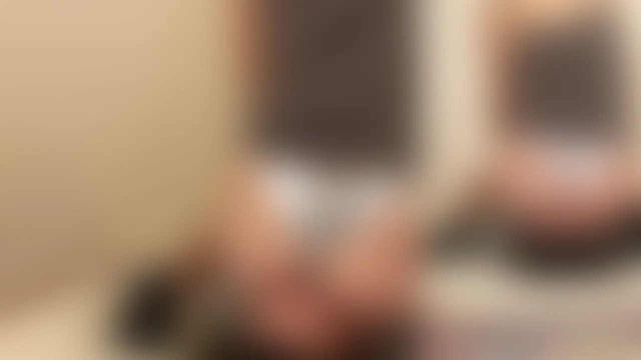 尻肉圧迫顔面騎乗 
X(Twitter)に載せた臨場感42の動画(長編)です
別アングル (2/2)