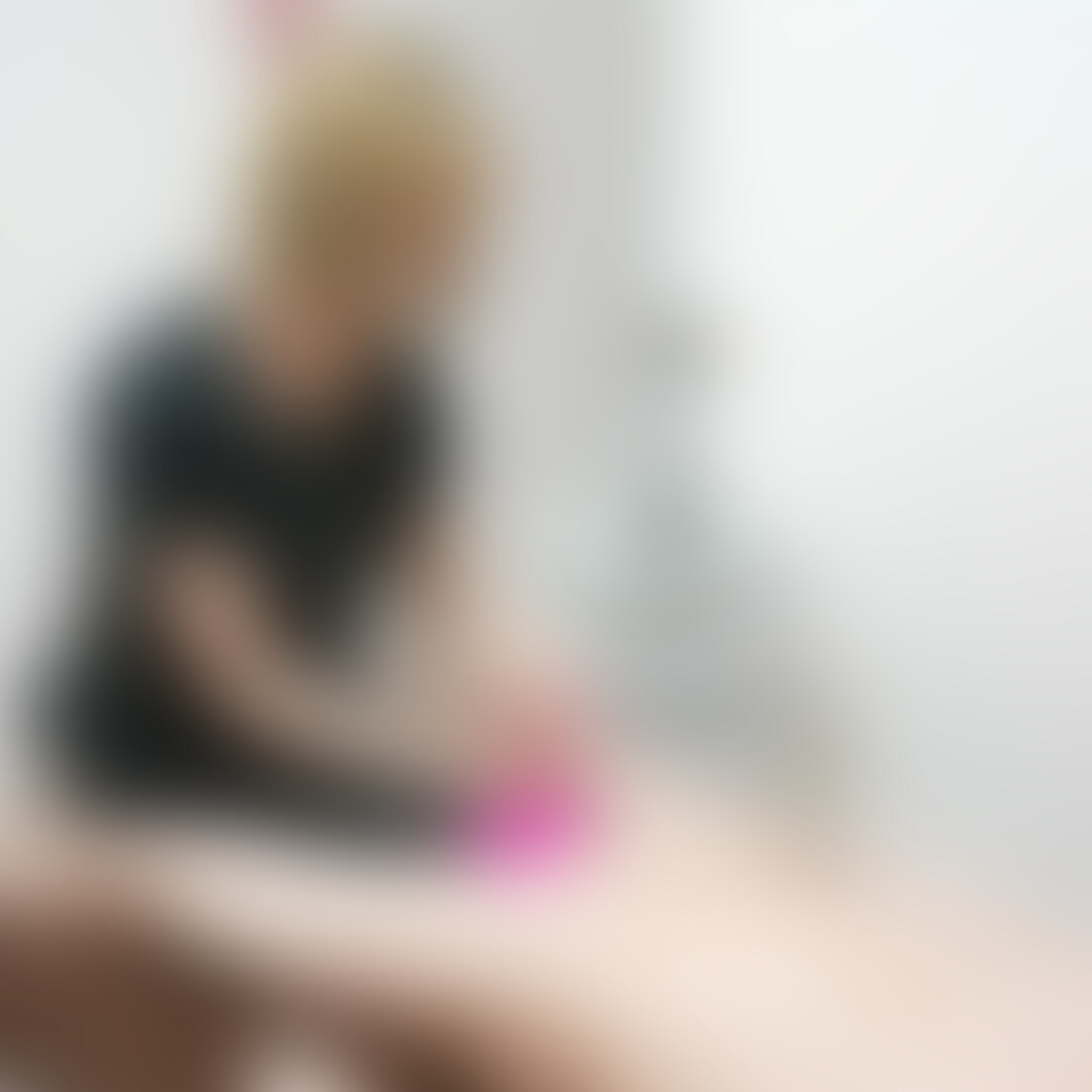 【講師：もえ】竿・玉・VIO保湿講習動画
 
男性向けエステ技術力のさらなる向上と発展を目的とした講習動画です。

直接研修に参加できない方々にとっても、スキルアップへの明確な道筋を示せればと考えております。

非常に専門的な内容となりますので、男性向けエステ技術向上や顧客満足度の改善に取り組まれる方のみご購入をお願いします。

内容：2アングルの研修動画
フレーム幅：1920
フレーム高：1080
※4K撮影したものをFHD画質に圧縮
長さ：13分程度
モザイク加工：あり (2/2)