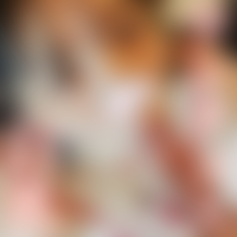今回は、セクシーサンタコスをしたぽちゃかわ、しおんちゃんにバキュームフェラしてもらう作品です!しかもGカップという巨乳さん。。。
もうクリスマスも近いということで、サンタコスをしてもらったのですが、めっちゃお似合い!セクシーサンタコスがかわいすぎるのです!
最初から最後まで笑顔でちんこを咥える姿がたまりません。。。楽しそうにちんこを舐める女の子に悪い子なんていません。。。
かわいいお顔での仁王立ちフェラはやっぱり興奮しますね!
ぽちゃかわセクシーサンタコスに仁王立ちフェラされたい人は、サンプルだけでも見てみてください! (2/2)