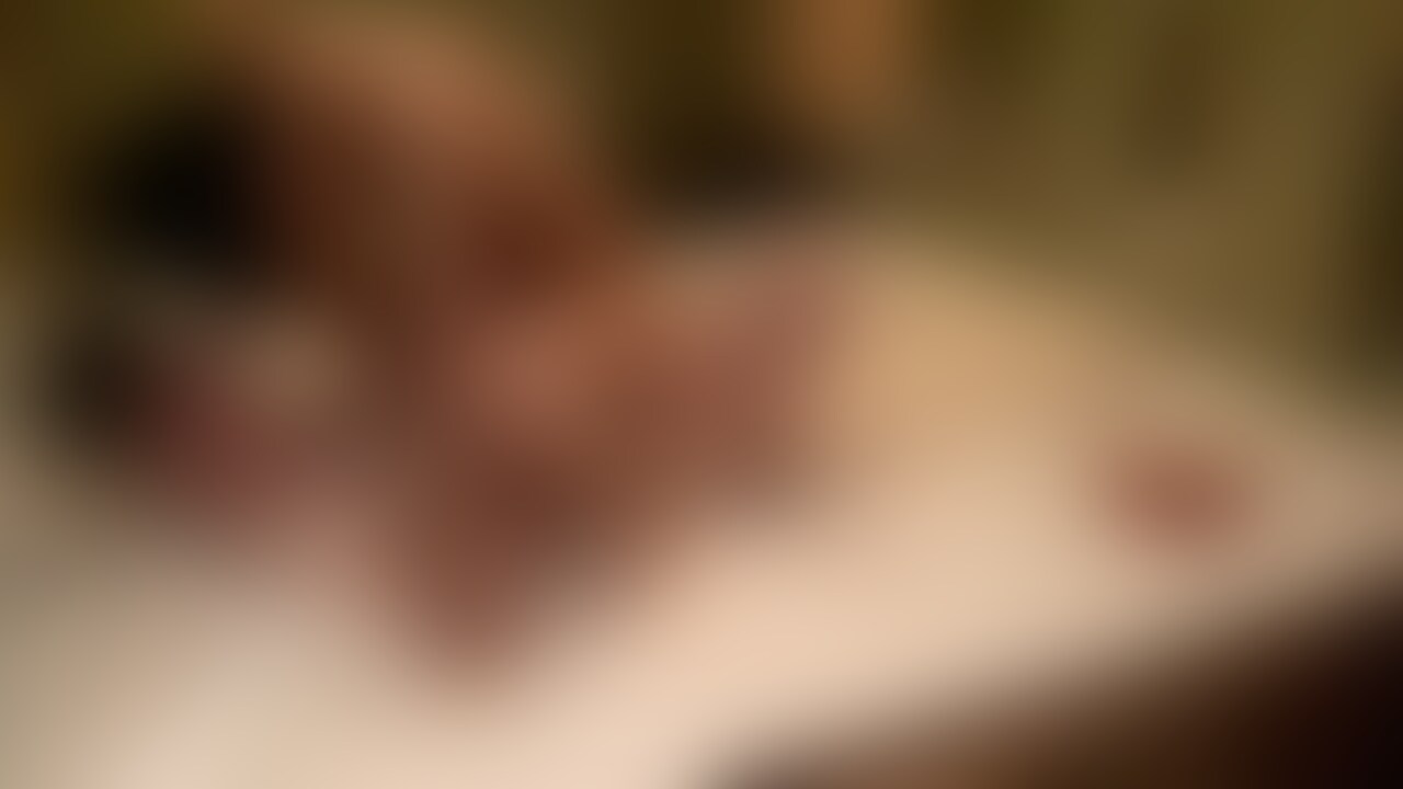 20代スジ筋とSEX 固定ハメ撮り編② 騎乗位で深く突かれて気持ちいいを連発、最後は正常位で掘られイキ sample 1