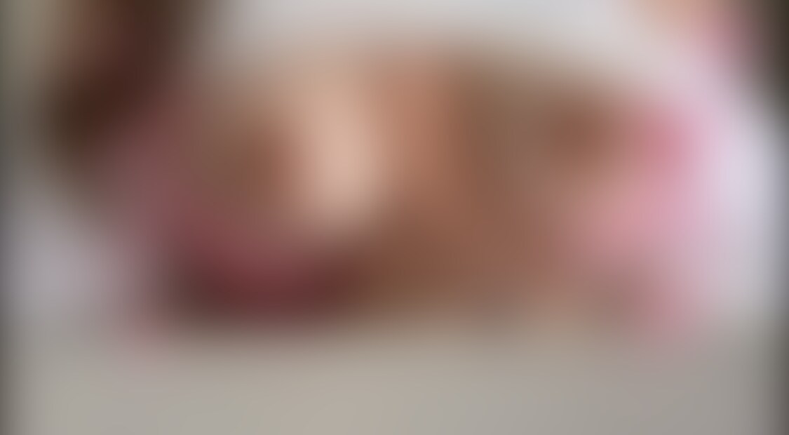 お待たせ( * ॑꒳ ॑* )♥
みるくのローションたっぷりのヌルヌルパイズリ+手コキ動画💗🍼
下着つけたまぬるぬるまみれで、だいぶエチエチになっちゃいました︎💕︎
たくさん気持ちよくなってね?︎💕︎
ちなみにこの時かなり撮りながら興奮してしまったので、そのままえちえちオナニーしちゃったのキャ─(´∩ω∩`)─♡
その動画はまた今週末にup予定なので待っててね︎💕︎(o・・o)/~ (2/2)