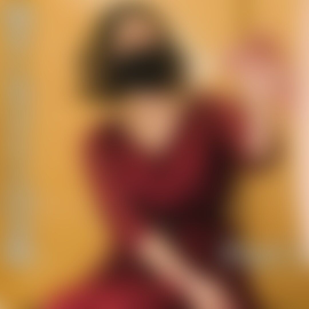 #64【おねえさんに責められるのは好き? パート1】19分20秒
いつもより大人なメイクで責めてみたよ。可愛い?😊
みうが横に座っただけで緊張してるM男くん。
ボディタッチをしながら距離を近づけていくふりをして気づいたら焦らし責め開始♪
15分以上焦らし続けたおちんぽをパンツから取り出すと、ビンッ!って感じで我慢汁垂らしながら上向いちゃって、元気でかわいいね💕w
カチカチのおちんぽを吟味しながらこれからどう気持ちよくさせていこうか考えながらシコシコしたよ。
焦らされ好きのM男くんや早漏くんにおすすめだよ✌
(2024/10/25投稿) (2/2)