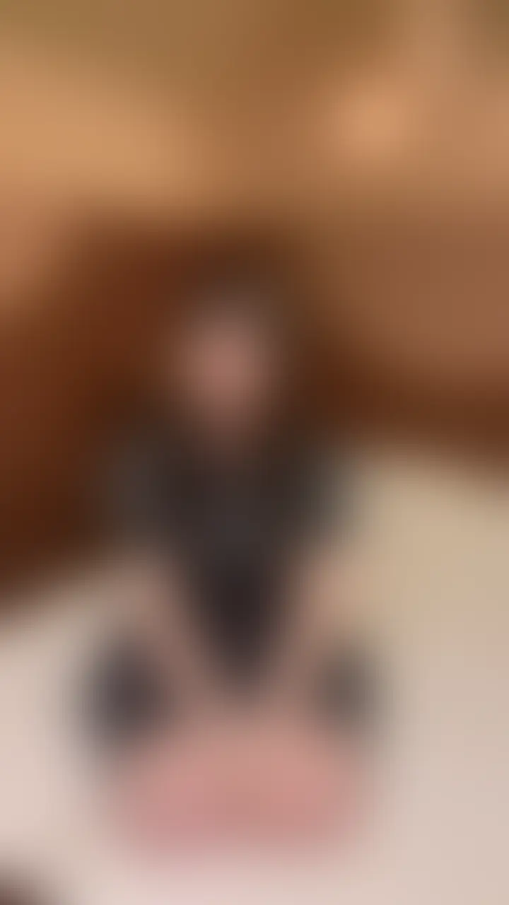 #23しのさん【本編顔出し】別アングル
Fカップ色白パイパン女子 (2/2)