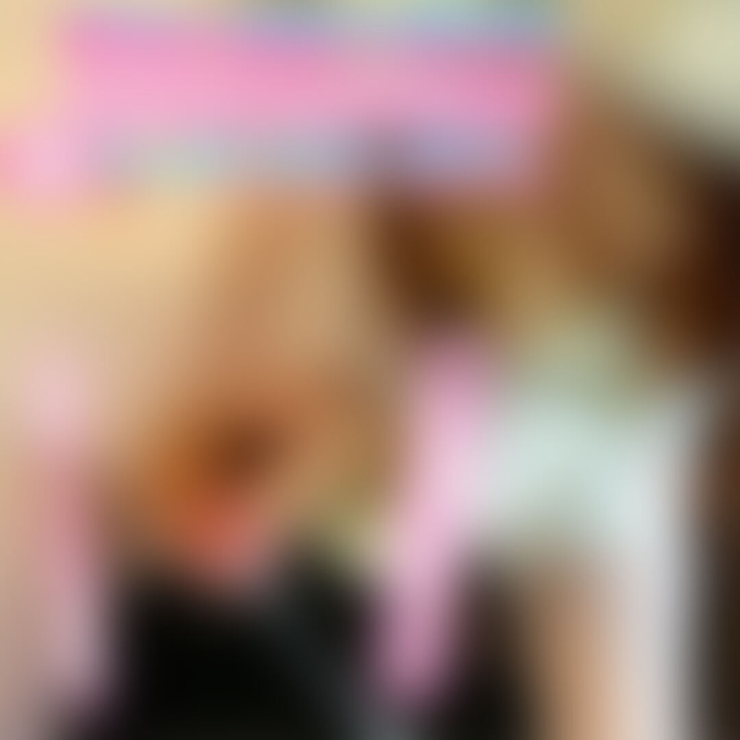 #12(2回連続ルーインドオーガズム)
こうやってゆっくりジュポジュポしながらイかせるのがいいのか考えないとね😘
まだイかせてあげるって言ってないけど、期待しちゃった?🤍
イッちゃいそう?
辞めないでおくね、嘘だけど💖
イかせてあげようとして止めてあげたら我慢汁出てきちゃった🤭 (2/2)