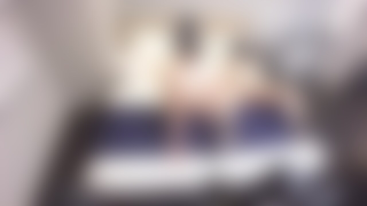 【別アングル】
私がイラマチオされてるところを俯瞰で
めちゃくちゃ苦しかった...🥺
でも、またしてほしい!
喉奥突いてもらって口内射精希望🥰 (2/2)