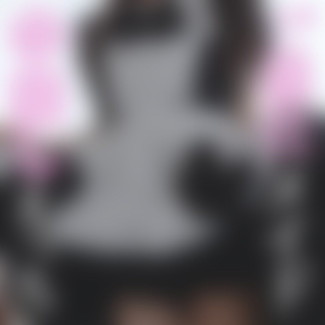 可愛いメイドさんになってご奉仕♡
…のつもりがご奉仕されちゃってました> < ♡
この日は2人ともたくさんイッちゃいました……♡♡
ふりふりのメイド服着れて楽しかった~💭 (2/2)