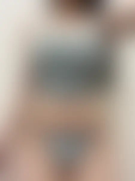 さほちゃん💋OL女子👠「今日のサホの下着🥰」の投稿サムネイル