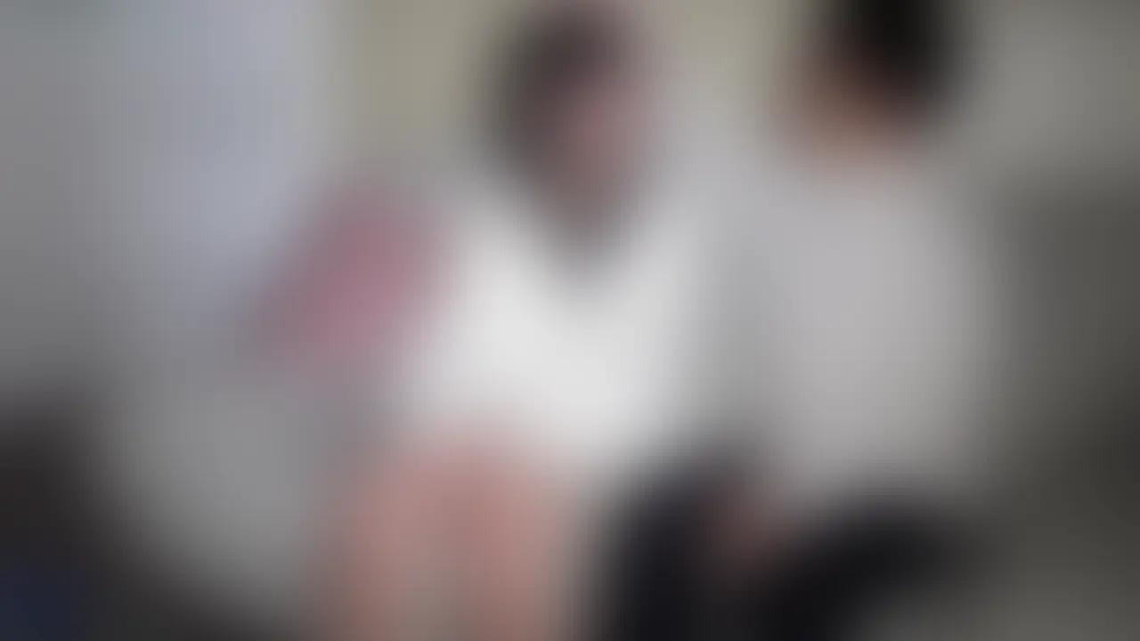 地下アイドルちゃんハメ撮り70分
今までのセックスで気持ちいいと思ったことがなかったらしい彼女。
沢山指やクンニで開発して最初は小さかった声もどんどん大きく卑猥になっていき最後は痙攣しながら中イキできる体にしっかり開発された。。 (2/2)